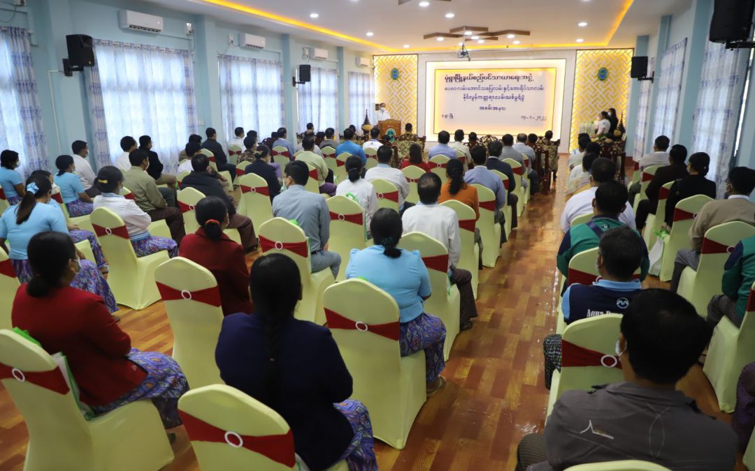 စစ်ကိုင်းတိုင်းဒေသကြီး ဝန်ကြီးချုပ် ဦးမြတ်ကျော် (၇၅)နှစ်မြောက် ပြည်ထောင်စုနေ့ကို ဂုဏ်ပြုကြိုဆိုသောအားဖြင့် မုံရွာမြို့ပေါ်ရှိ အောင်သပြေလမ်း၊ အေးရိပ်သာလမ်း၊ ပေ (၈၀) လမ်း နိုင်လွန်ကတ္တရာလမ်း ဖွင့်ပွဲအခမ်းအနားများ တက်ရောက်