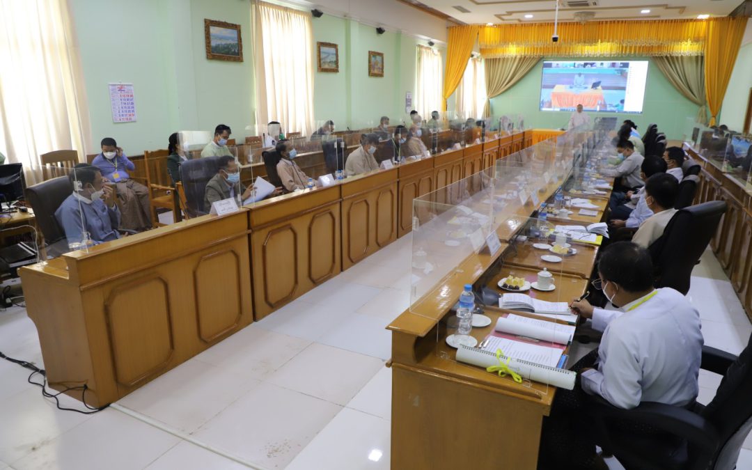 ဝန်ကြီးချုပ်ဦးမြတ်ကျော် တည်ငြိမ်အေးချမ်းရေးနှင့်လုပ်ငန်းများအောင်မြင်အောင်အကောင်ထည်ဖော်ဆောင်ရွက်ရေး ညှိနိုင်းအစည်းအဝေးနှင့် လွတ်လပ်ရေးအထိမ်းအမှတ် ထူးချွန်စွာဆောင်ရွက်ခဲ့သူများအား ဂုဏ်ထူးဆောင်ဆုချီးမြှင့်ခြင်းအခမ်းအနား တက်ရောက်