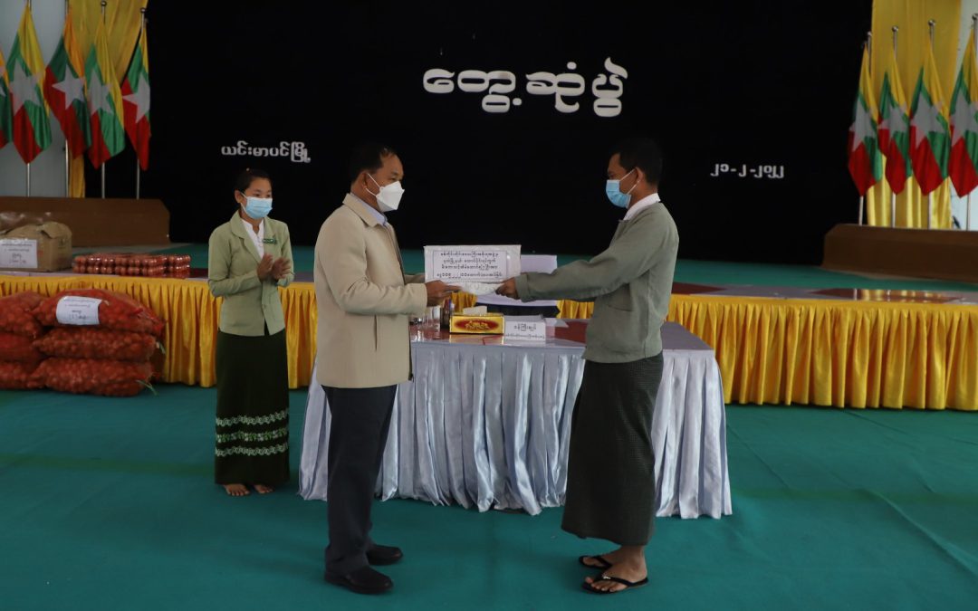 ဝန်ကြီးချုပ် ဦးမြတ်ကျော် ယင်းမာပင်မြို့ မဟာ ဇောတိကာရာမကျောင်းတိုက် ဆရာတော်ကြီးထံ လှူဘွယ်ပစ္စည်း၊ ဝတ္တုငွေ၊ ဆွမ်းဆန်တော်၊ ဆီတို့အား ဆက်ကပ်လှူဒါန်း၊ အောက်ဆီဂျင်စက်ရုံဖွင့်ပွဲ အခမ်းအနားတက်ရောက်