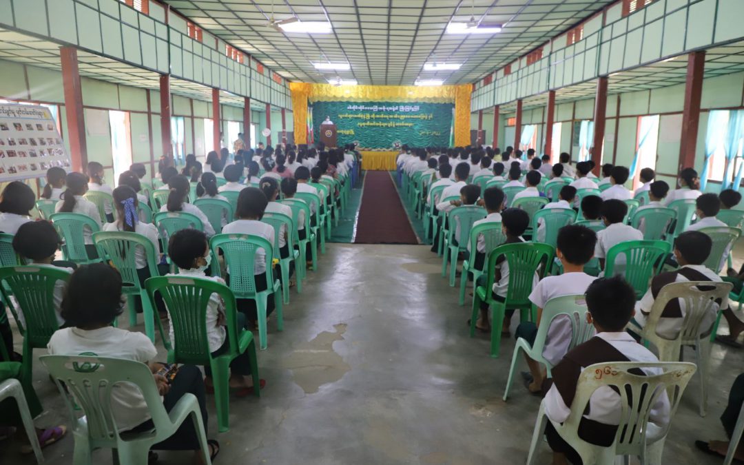 စစ်ကိုင်းတိုင်းဒေသကြီး ဝန်ကြီးချုပ် ဦးမြတ်ကျော် လူငယ်များဘက်စုံဖွံ့ဖြိုးတိုးတက်ရေး အသိပညာပေး ဟောပြောပွဲနှင့် နွေရာသီသင်တန်းများ ဖွင့်ပွဲအခမ်းအနား တက်ရောက်