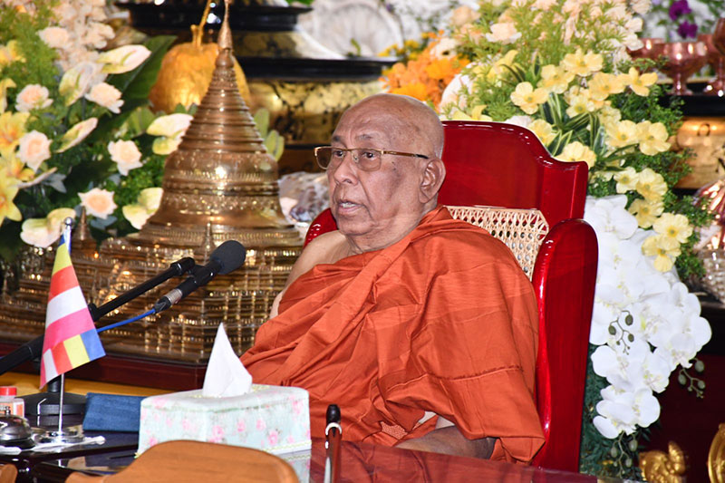 စစ်ကိုင်းတိုင်းဒေသကြီး၊ စစ်ကိုင်းမြို့၊ စစ်ကိုင်းတောင်ရိုး သီတဂူကမ္ဘာ့ဗုဒ္ဓတက္ကသိုလ်များ၏ အဓိပတိဆရာတော်၊ ဒေါက်တာဘဒ္ဒန္တဉာဏိဿရ ကြီးမှူး၍ စစ်ကိုင်းတောင်ရိုးရှိ သံဃာအပါး ၁၀၀၀ ဆွမ်းဆန်စိမ်းလောင်းလှူပွဲ မင်္ဂလာအခမ်းအနား ကျင်းပ
