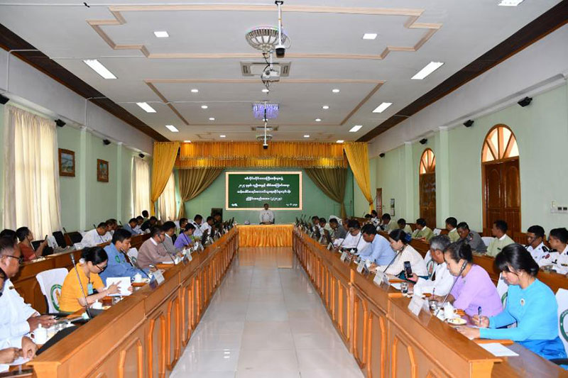 လူဦးရေနှင့်အိမ် အကြောင်းအရာ သန်းခေါင်စာရင်း ဆိုင်းဘုတ်စိုက်ထူပွဲနှင့် လူဦးရေနှင့်အိမ်အကြောင်း အရာသန်းခေါင်စာရင်း ကောက်ယူရေးဆိုင်ရာ လုပ်ငန်းညှိနှိုင်းအစည်းအဝေး ကျင်းပ