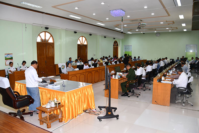 စစ်ကိုင်းတိုင်းဒေသကြီး ဝန်ကြီးချုပ် ဦးမြတ်ကျော် နယ်စပ်ဒေသနှင့်တိုင်းရင်းသားလူမျိုးများ၏ ဖွံ့ဖြိုးတိုးတက်မှု အကောင်အထည်ဖော်ရေး ဒေသဆိုင်ရာလုပ်ငန်းကော်မတီ ညှိနှိုင်းအစည်း အဝေး တက်ရောက်