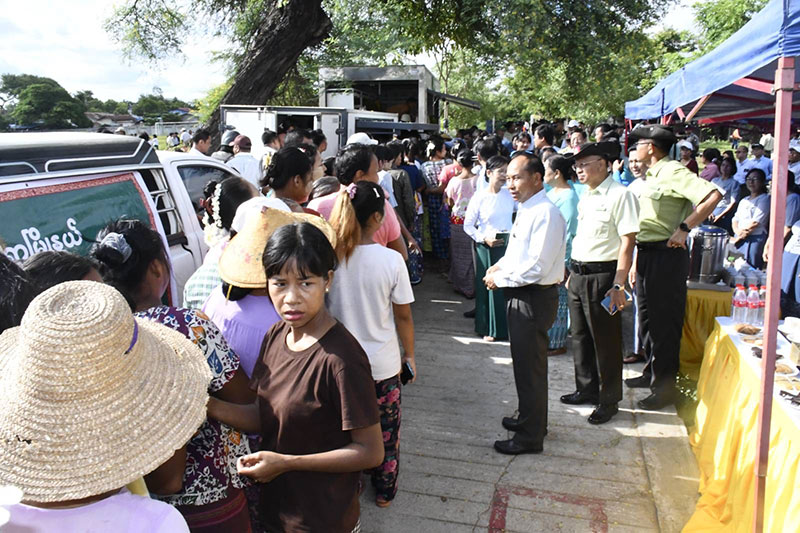 စစ်ကိုင်းတိုင်းဒေသကြီး မုံရွာမြို့၊ အိုးဘိုတောင်ရပ်ကွက်ရှိ အခြေခံပညာအထက်တန်းကျောင်းခွဲ ကျောင်းပတ်ဝန်းကျင်နှင့်ကျောင်းဝန်းအတွင်း စုပေါင်းသန့်ရှင်းရေးလုပ်ငန်းဆောင်ရွက်