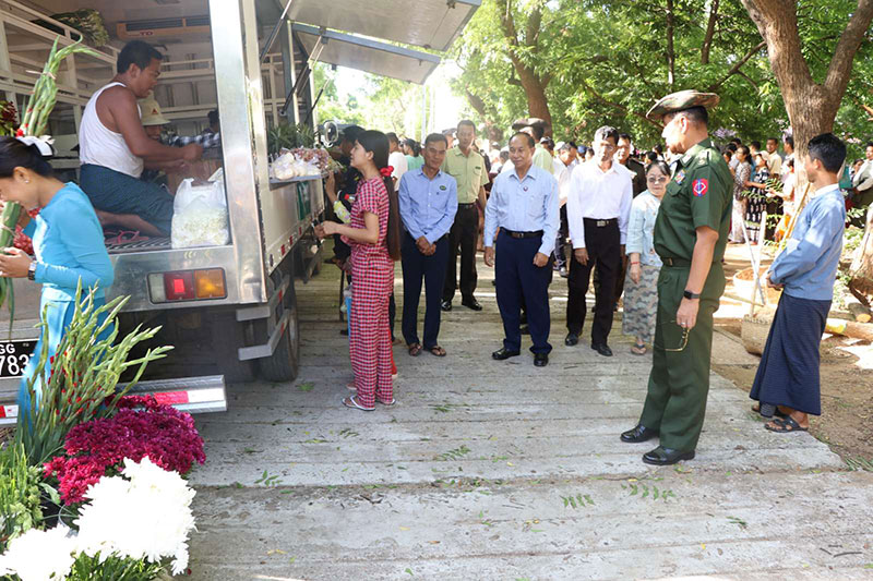 စစ်ကိုင်းတိုင်းဒေသကြီး ဝန်ကြီးချုပ် ဦးမြတ်ကျော် မုံရွာမြို့၊ အစိုးရနည်းပညာအထက်တန်း ကျောင်း စုပေါင်းသန့်ရှင်းရေးဆောင်ရွက်နေမှု လိုက်လံကြည့်ရှု