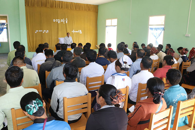 စစ်ကိုင်းတိုင်းဒေသကြီး ဝန်ကြီးချုပ် ဦးမြတ်ကျော် နာဂရိုးရာစာပေနှင့်ယဉ်ကျေးမှုအဖွဲ့များ၊ ဒေသခံတိုင်းရင်းသားများ၊ မြို့မိမြို့ဖများ၊ ဌာန ဆိုင်ရာများနှင့် တွေ့ဆုံကာ ဒေသဖွံ့ဖြိုးရေးလုပ်ငန်းများဆောင်ရွက်နေမှု ကြည့်ရှုစစ်ဆေး