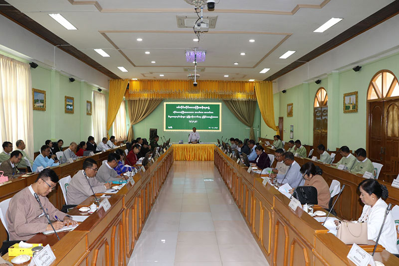 စစ်ကိုင်းတိုင်းဒေသကြီး ဝန်ကြီးချုပ် ဦးမြတ်ကျော် အသေးစား၊ အငယ်စား၊ အလတ်စားစီးပွားရေးလုပ်ငန်းများ ဖွံ့ဖြိုးတိုးတက်ရေး ညှိနိုင်းအစည်းအဝေး ၃/၂၀၂၄ တက်ရောက်