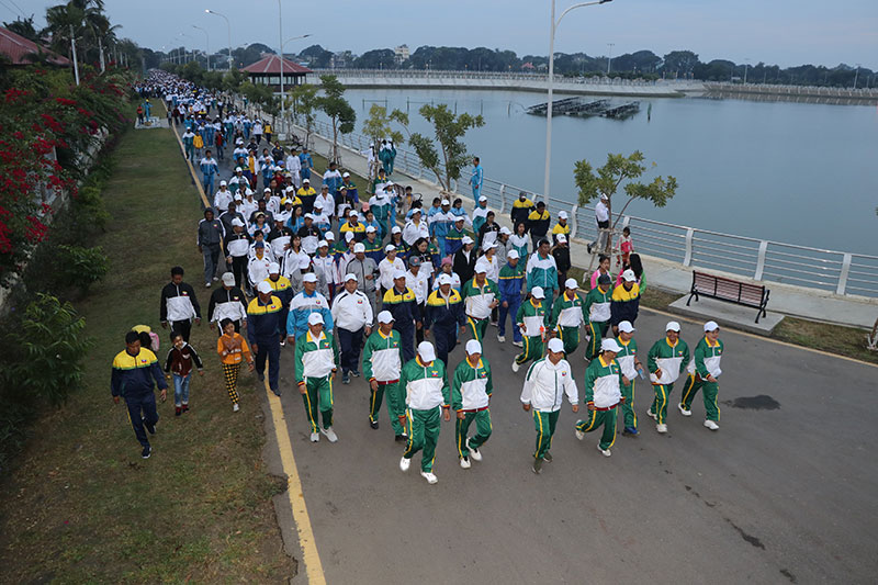 မုံရွာမြို့၌ ၂၀၂၄-ခုနှစ်၊ ဒီဇင်ဘာအားကစားလ တတိယပတ် လူထုစုပေါင်းလမ်းလျှောက်ပွဲ ဌာနဆိုင်ရာများနှင့်ပြည်သူ ၄၀၀၀ ကျော် ပါဝင်ဆင်နွှဲ