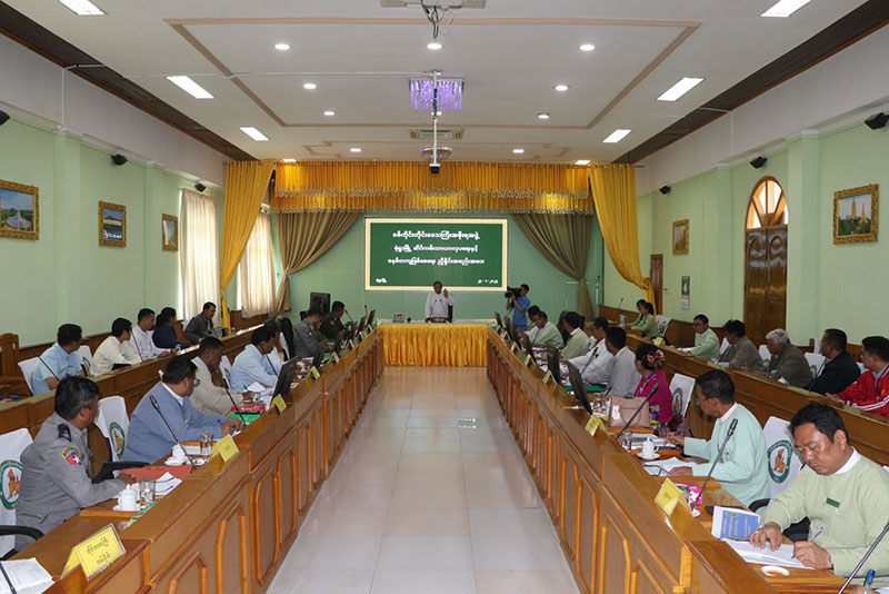စစ်ကိုင်းတိုင်းဒေသကြီး ဝန်ကြီးချုပ် ဦးမြတ်ကျော် မုံရွာမြို့၊ ဆိပ်ကမ်းသာယာလှပရေးလုပ်ငန်းညှိနှိုင်းအစည်းအဝေး တက်ရောက်၊ ကမ်းတစ်လျှောက် စုပေါင်းသန့်ရှင်းရေးလုပ်ငန်းများ ဆောင်ရွက်နေမှု လိုက်လံကြည့်ရှုစစ် ဆေး