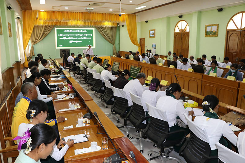 စစ်ကိုင်းတိုင်းဒေသကြီး ဝန်ကြီးချုပ် ဦးမြတ်ကျော် အခြေခံ ပညာကျောင်းသား၊ကျောင်းသူများ နှစ်ဆုံးစာမေးပွဲ အောင်မြင်စွာဖြေဆိုနိုင်ရေးနှင့် အောင်ချက်မြင့်မားရေး ညှိနှိုင်းအစည်းအဝေး တက်ရောက်