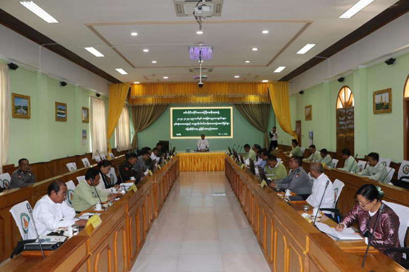 စစ်ကိုင်းတိုင်းဒေသကြီး ဝန်ကြီးချုပ် ဦးမြတ်ကျော် အခြေခံပညာကျောင်းများ နှစ်ဆုံးစာမေးပွဲနှင့် တက္ကသိုလ်ဝင်စာမေးပွဲ အောင်မြင်စွာဖြေဆိုနိုင်ရေး ညှိနှိုင်းအစည်းအဝေး တက်ရောက်