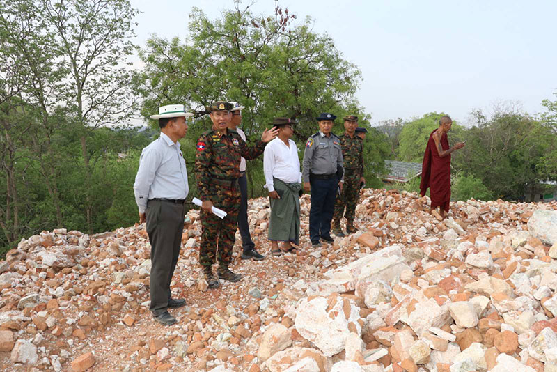 စစ်ကိုင်းတိုင်းဒေသကြီး ဝန်ကြီးချုပ် ဦးမြတ်ကျော်၊ ကာကွယ်ရေးဦးစီးချုပ်ရုံး(ကြည်း)မှ ဒုတိယဗိုလ်ချုပ်ကြီး သက်ပုံ တို့သည် မန္တလေးငလျင်ကြီးကြောင့် စစ်ကိုင်းမြို့ပေါ်ရှိ ဘုရားစေတီပုထိုးများ၊ သာသနိကအဆောက်အဦများ၊ လူနေအိမ်တိုက်တာများ ပြိုကျ ပျက်စီးနေမှုများနှင့် ပြ
