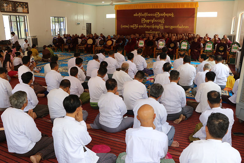 စစ်ကိုင်းတိုင်းဒေသကြီးအစိုးရအဖွဲ့မှ ကြီးမှူးကျင်းပသည့် စုပေါင်းရဟန်းခံရှင်ပြုအလှူ တော်ရေစက်ချ မင်္ဂလာအခမ်းအနား ကျင်းပ