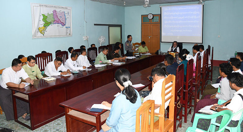 စစ်ကိုင်းမြို့တွင် မြန်မာအီလက်ထရောနစ်မဲပေးစက်(MEVM)ဆိုင်ရာ ကြီးကြပ်မှုအဖွဲ့နှင့် နည်းပညာအ‌ထောက်အကူပြုအဖွဲ့တို့၏ လုပ်ငန်းညှိနှိုင်းအစည်းအဝေး ကျင်းပ