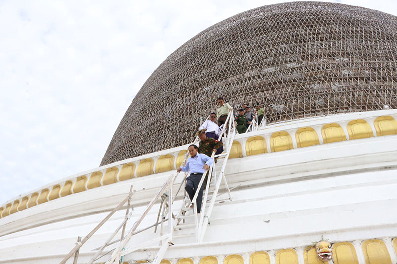 စစ်ကိုင်းတိုင်းဒေသကြီး ဝန်ကြီးချုပ် ဦးမြတ်ကျော် ငလျင်လှုပ်ခတ်မှုကြောင့်  ထိခိုက်ပျက်စီးခဲ့သည့် စစ်ကိုင်းမြို့၊ စစ်ကိုင်းတောင်ရိုးရှိ ဘုရားစေတီပုထိုးများ ပြန်လည်ပြုပြင်မွမ်းမံနေမှုများအား လိုက်လံကြည့်ရှု