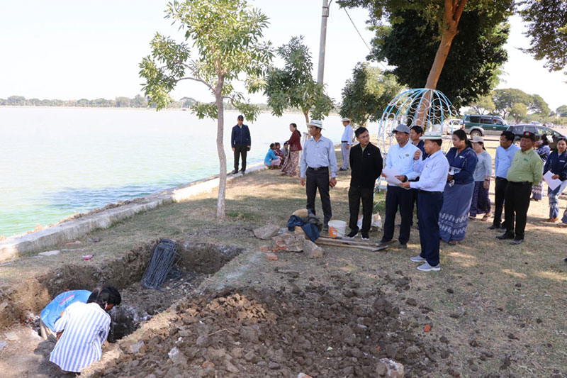 စစ်ကိုင်းတိုင်းဒေသကြီး ဝန်ကြီးချုပ် ဦးမြတ်ကျော် မုံရွာမြို့ စုပေါင်းသန့်ရှင်းရေးလုပ်ငန်းများ ဆောင် ရွက်နေမှု လိုက်လံကြည့်ရှုခြင်းနှင့် မြို့ဖွံ့ဖြိုးရေးလုပ်ငန်းများ ဆောင်ရွက်နေမှု လိုက်လံကြည့်ရှု