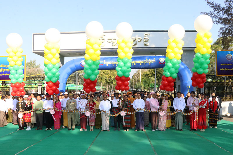 စစ်ကိုင်းတိုင်းဒေသကြီး မုံရွာမြို့၌ ၂၀၂၆-ခုနှစ်၊ (၇၉)နှစ်မြောက်၊ ပြည်ထောင်စုနေ့ နိုင်ငံ တော်အလံတင်ခြင်း၊ သဝဏ်လွှာဖတ်ကြားခြင်း အခမ်းအနားနှင့် အသေးစား၊အငယ်စား နှင့်အလတ်စားစီးပွားရေးလုပ်ငန်းထုတ်ကုန်များ ဈေးရောင်းပွဲတော် ဖွင့်ပွဲအခမ်းအနားများ ကျင်းပ